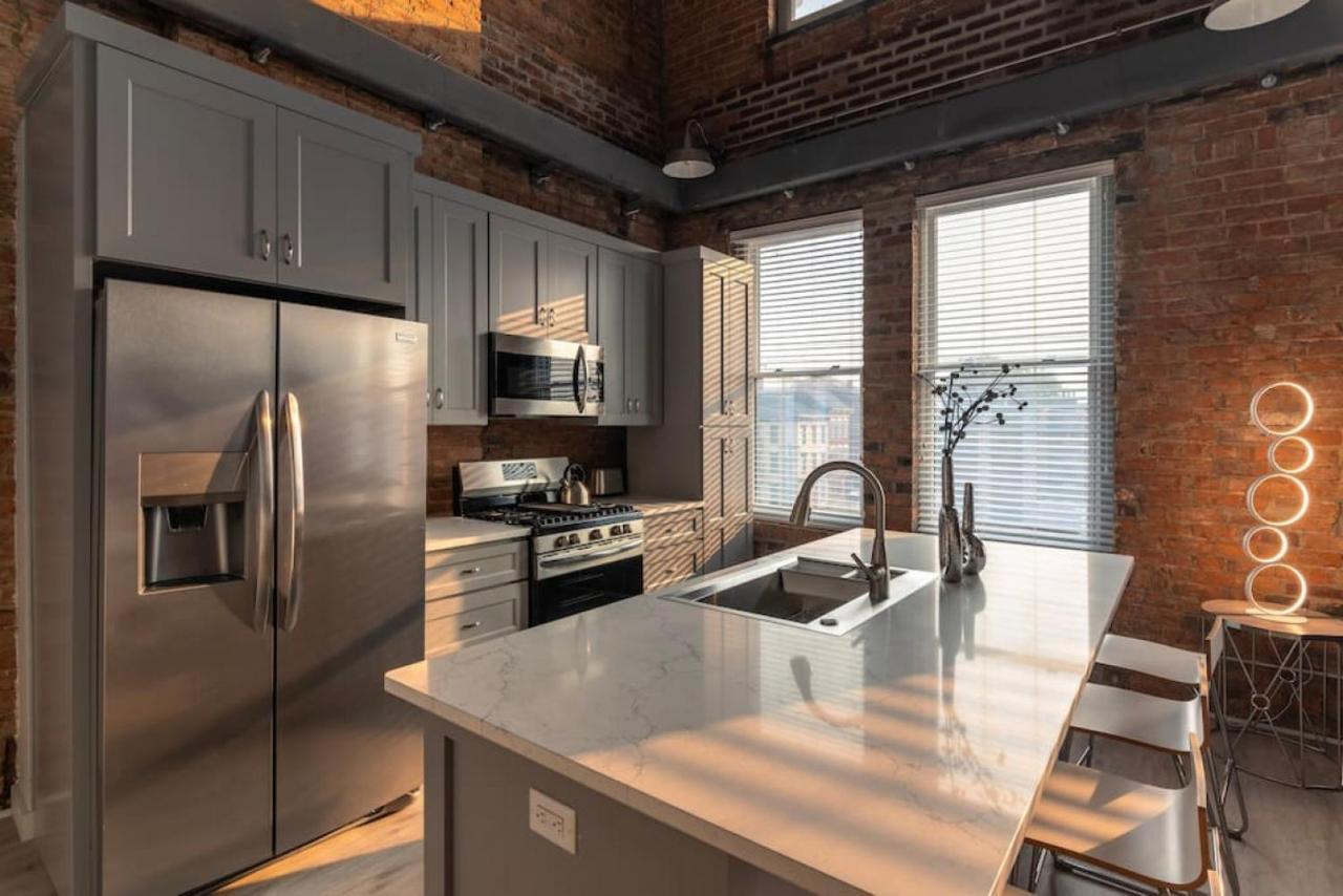 Bubbles Fantasy Suite Explore Otr And Rhinegeist Cincinnati Exterior photo